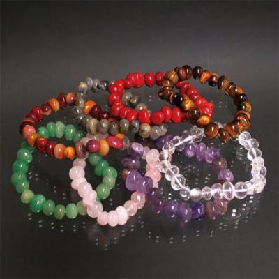 Bracelets pierres roulees les 8 assortis